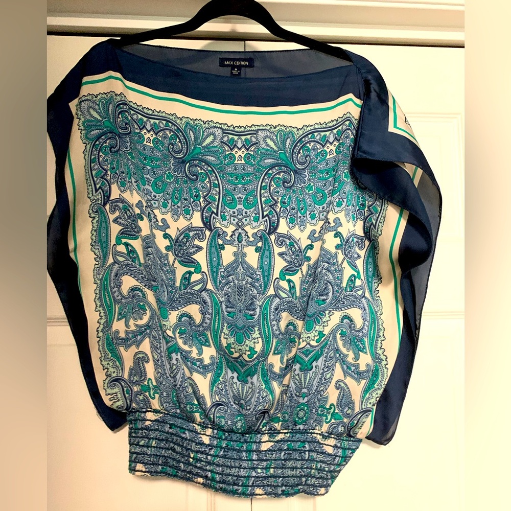 Max Edition Blue and Green Women's Top